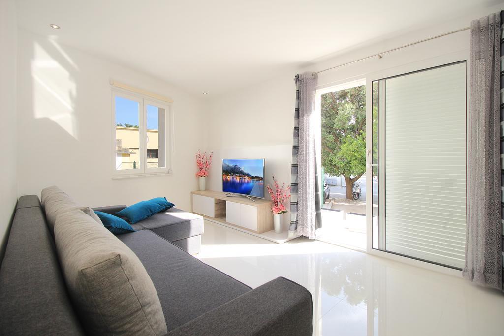 Villa Lile Baška Voda エクステリア 写真